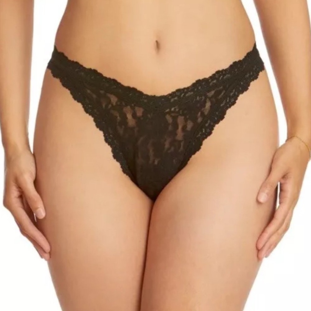 Hanky Panky Black Signature Lace Tanga Bikini Panty XS NWT Discontinued Style